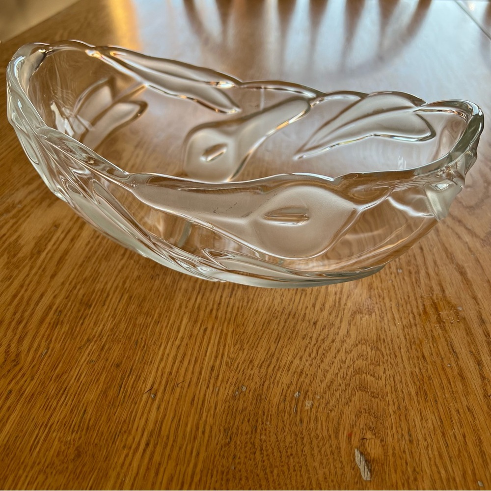 Mikasa Flair Clear Glass Oval Bowl w/Calla Lillies - W. Germany, 1989
Vintage